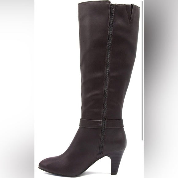 LONDON FOG Eaton Women’s Knee High Boots

Size 8.5 - Picture 4 of 10